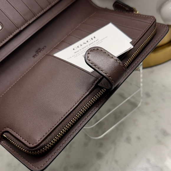 Coach Dark Brown Leather Wallet - Picture 3 of 4